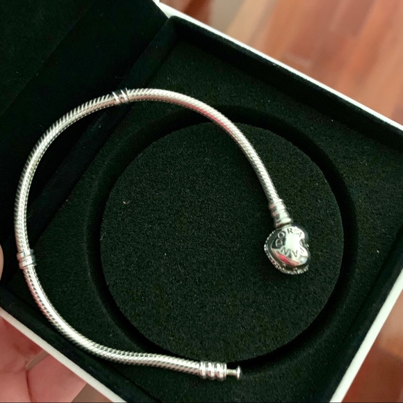Pandora Heart Pave Bracelet!❤️. - Picture 5 of 6